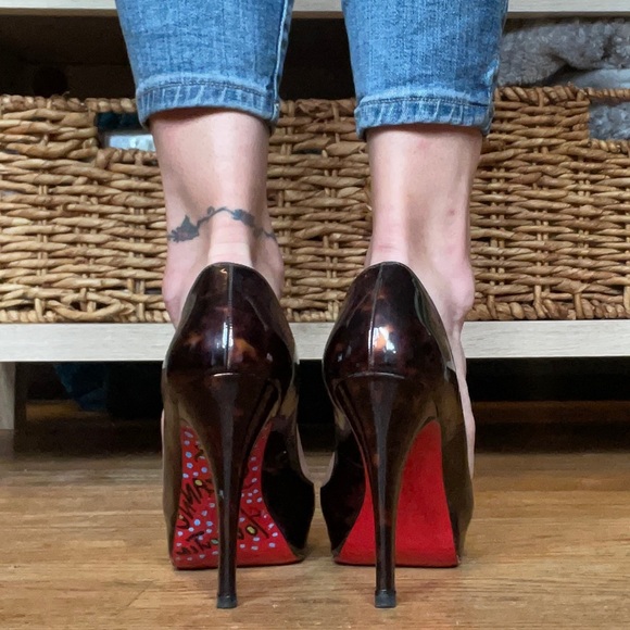 *Signed* Louboutin Very Prive 120MM Tortoise Patent - 37 - Picture 2 of 9